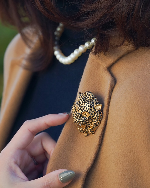 シャネル ライオンモチーフ ブローチ アクセサリー CHANEL メッキ ゴールド 小物 獅子 レディース 女性 accessories brooch gold Gp