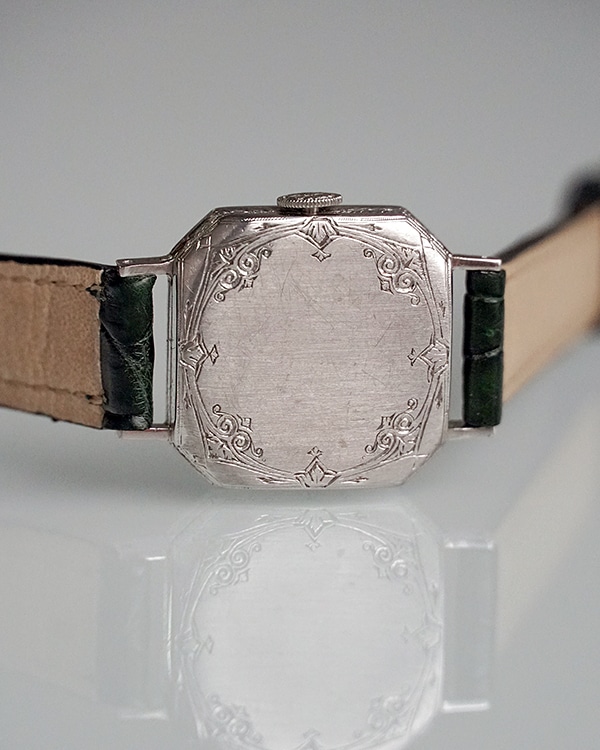 ロンジン アール・デコ 1930年代製 裏ぶたイメージ