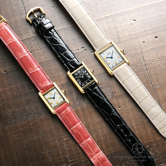 カルティエ マストタンクの手巻き式モデルとクオーツ式モデル
