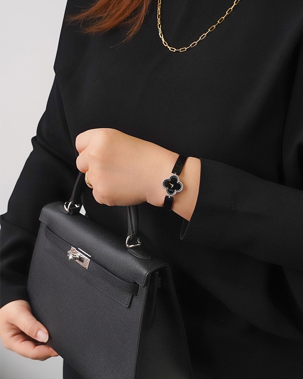 ヴァンクリーフ＆アーペル スウィート アルハンブラ ウォッチ Ref.VCARO8WU00