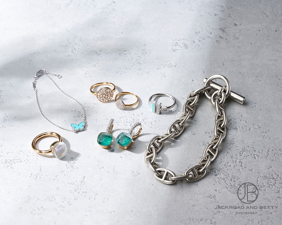 歴史あるハイブランドのアイテム