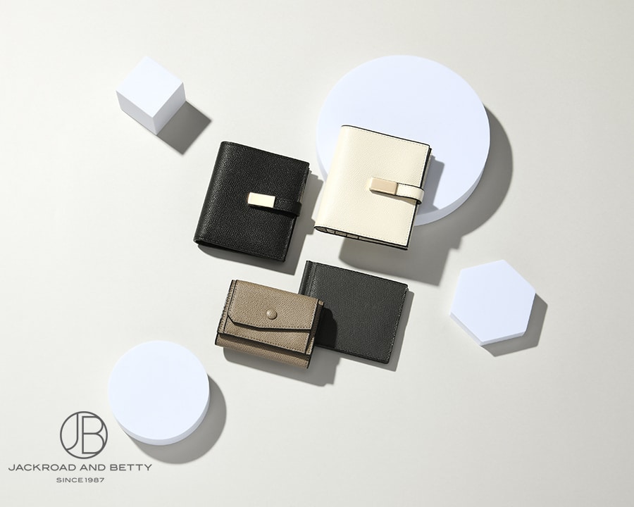 シンプルな機能美に満ちたヴァレクストラの財布