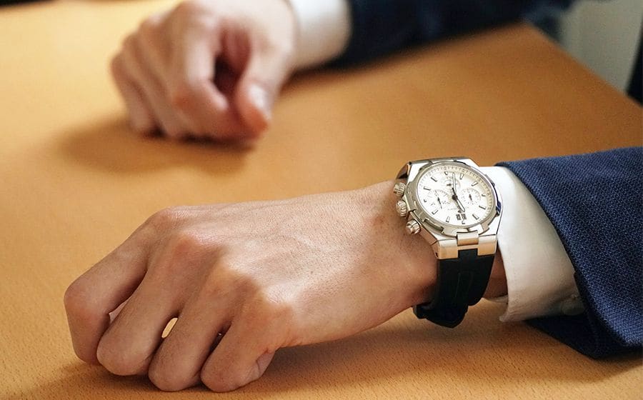 ヴァシュロン・コンスタンタン(VACHERON CONSTANTIN)オーヴァーシーズ クロノグラフ Ref.49150/B01A-9095