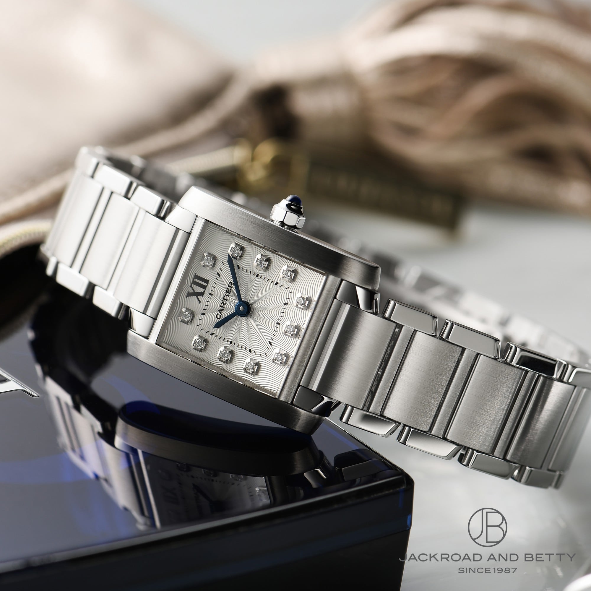国内正規 カルティエ Cartier タンクフランセーズSM WE110006 ホワイト 腕時計 レディース 通販