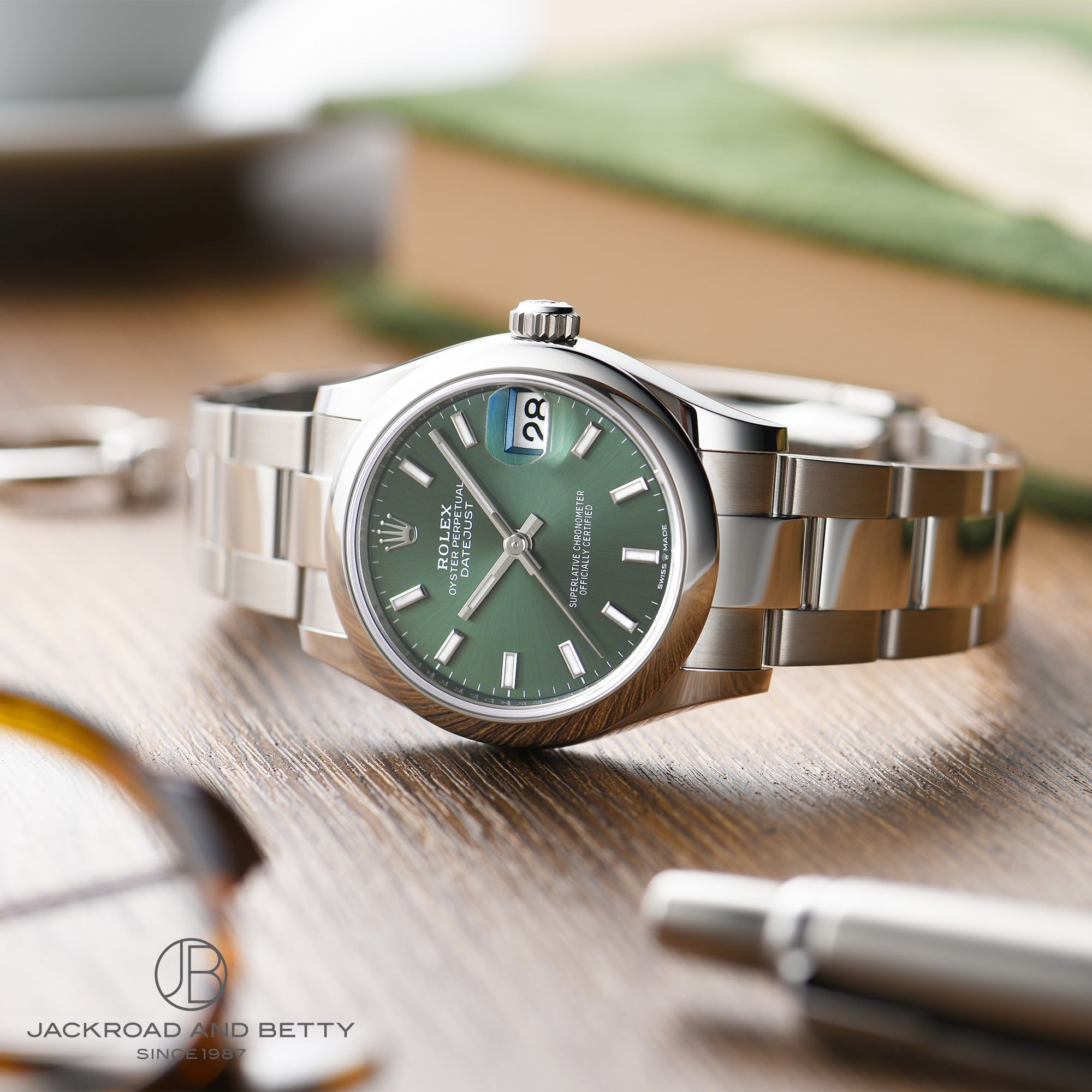 グリーンカラーウォッチ5選！今注目の緑色の腕時計をご紹介 | レディース ブランド腕時計専門店 通販サイト ベティーロード
