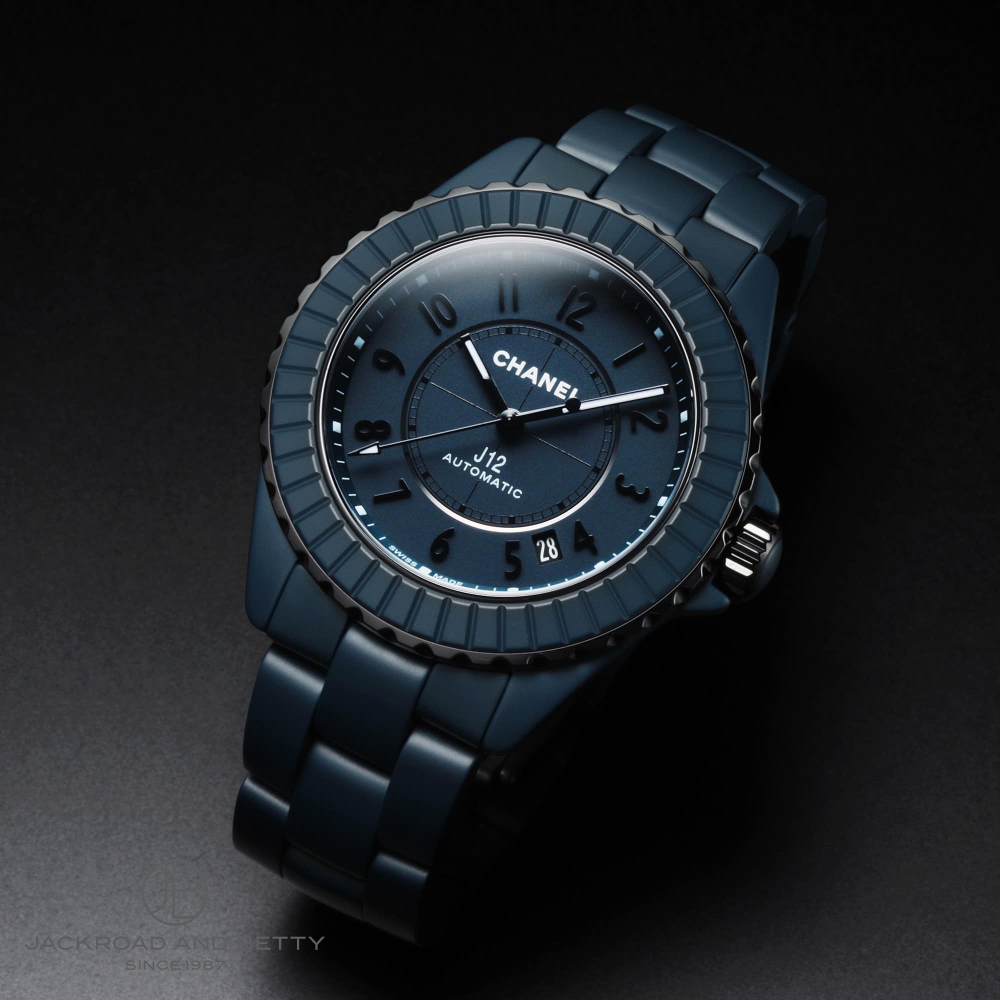 シャネル時計。 J12 - レディース＆メンズ ウォッチ | CHANEL シャネル