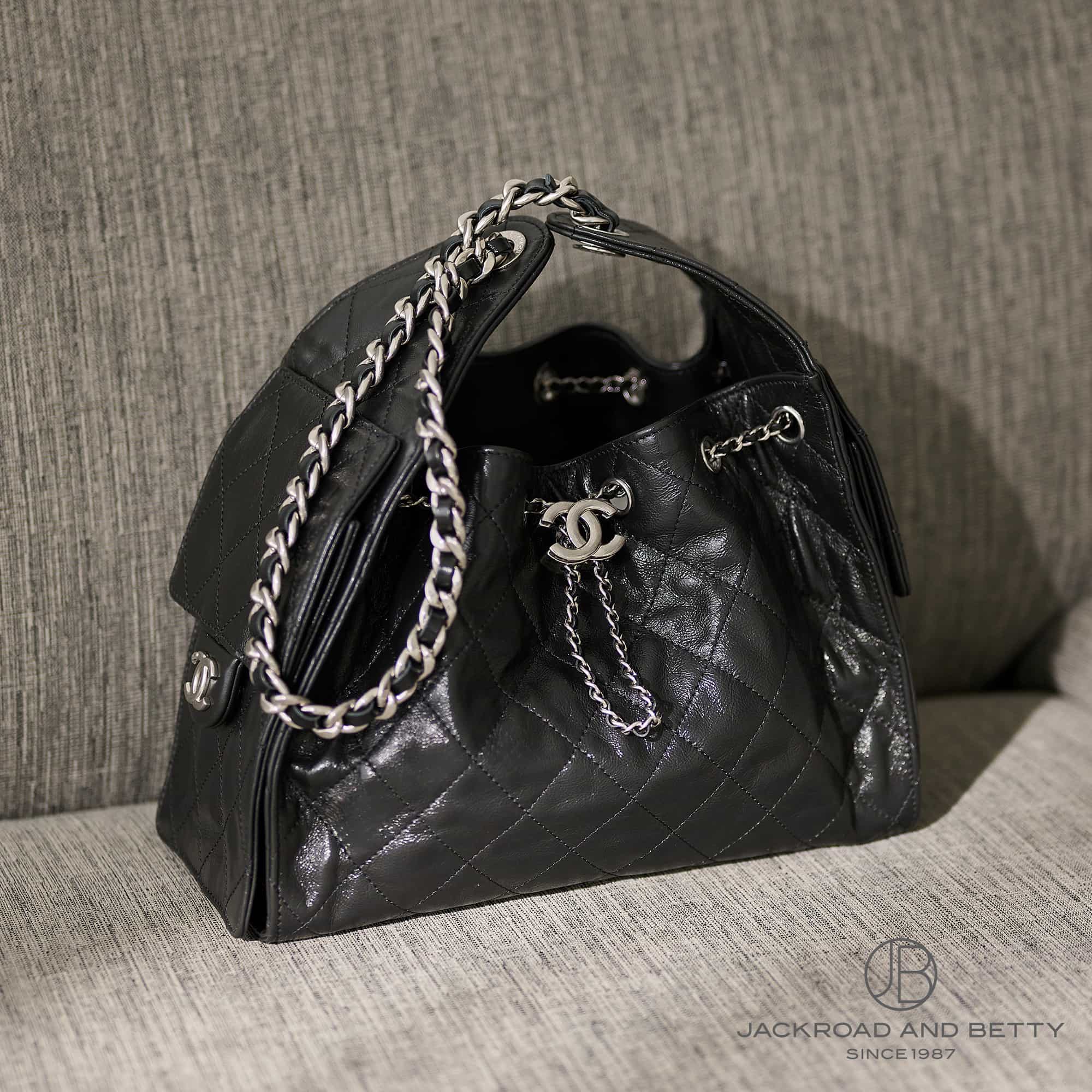 シャネル CHANEL 25 スモール ハンドバッグ