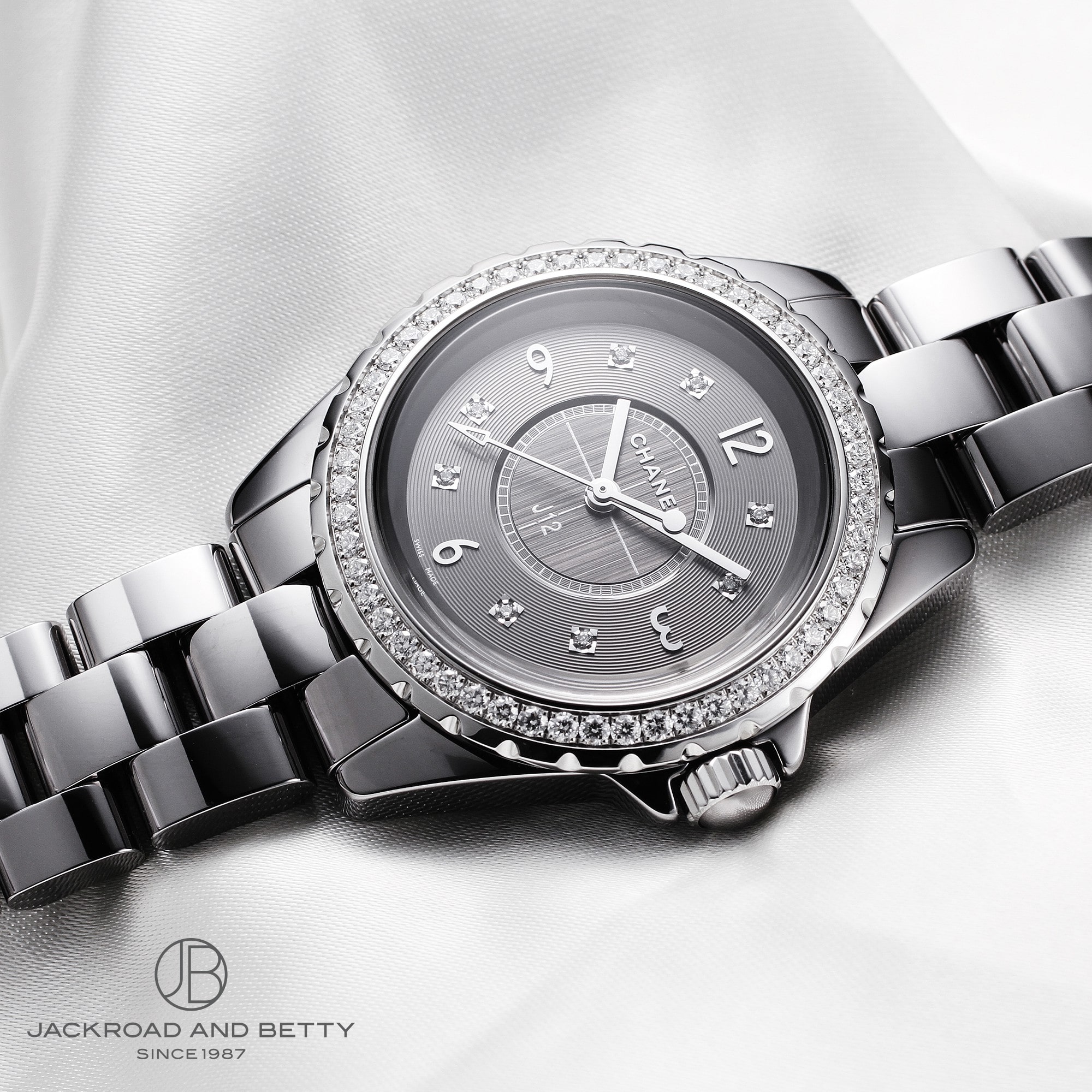 CHANEL J12 CHOMATIC 33MM H2565 Grey/Diamond Ladies Watch