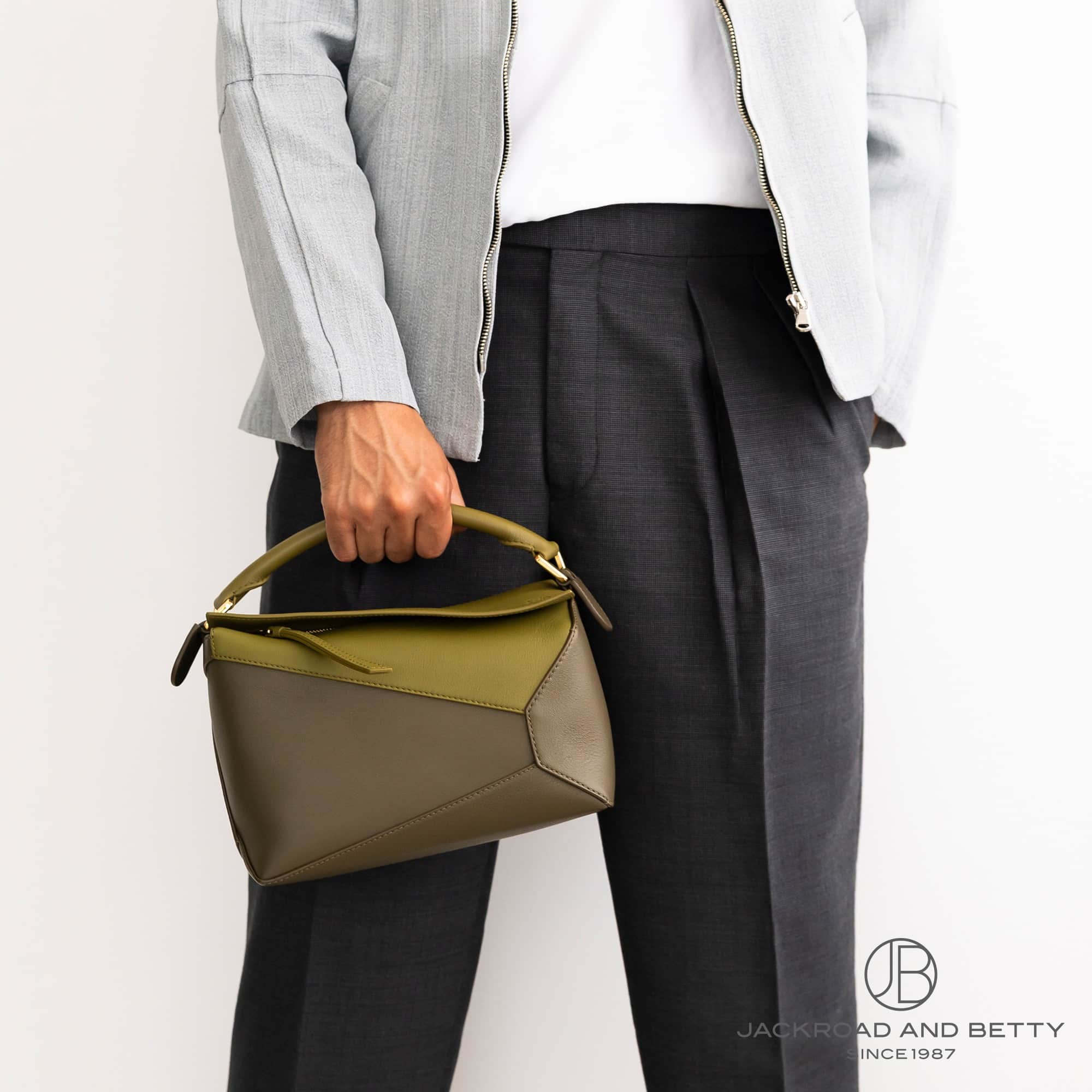 LOEWE パズルエッジスモール ショルダーバッグ A510P60X44 LOEWE ロエベ ショルダーバッグ PUZZLE EDGE SMALL パズル