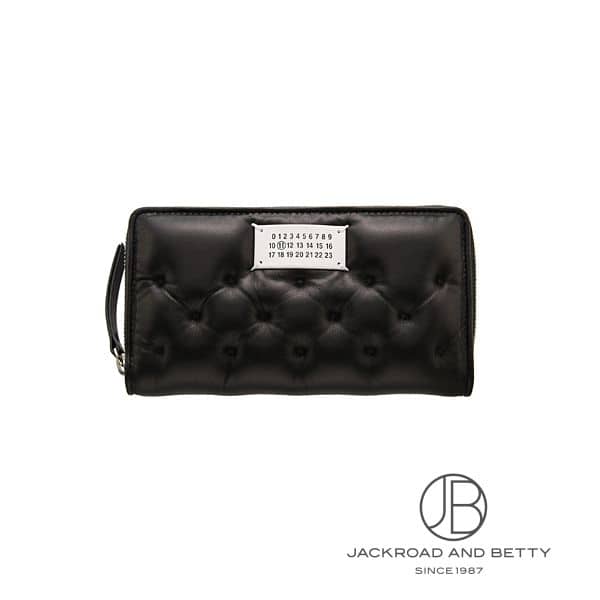 【極美品】メゾンマルジェラ＊グラムスラムMM6 コンパクトウォレット Maison Margiela（メゾンマルジェラ） 二つ折り財布 Glam Slam グラム