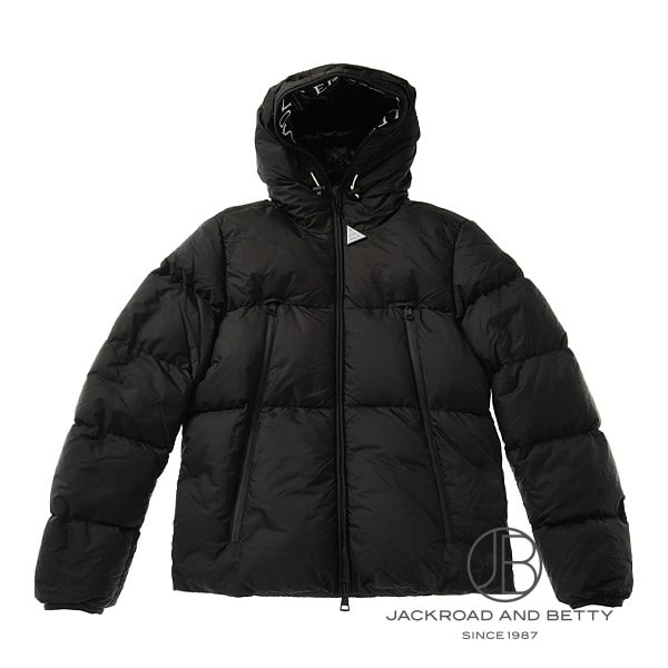 Montcla ショートダウンジャケット 3[1b56900-c0300-999] Montcla