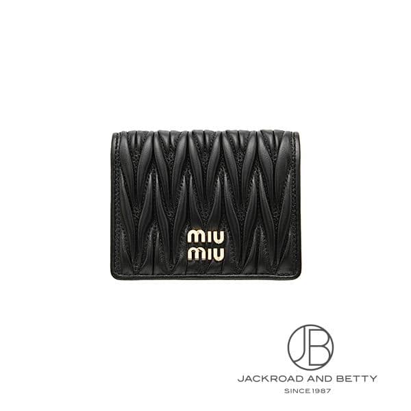 マテラッセレザー 折り財布[5MV204 AFPP] Small Matelasse Nappa