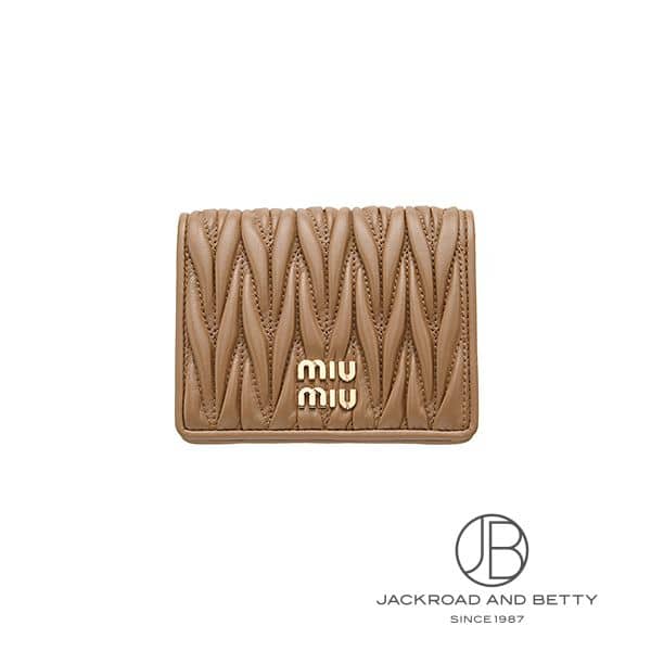 ミュウミュウ マテラッセレザー 折り財布