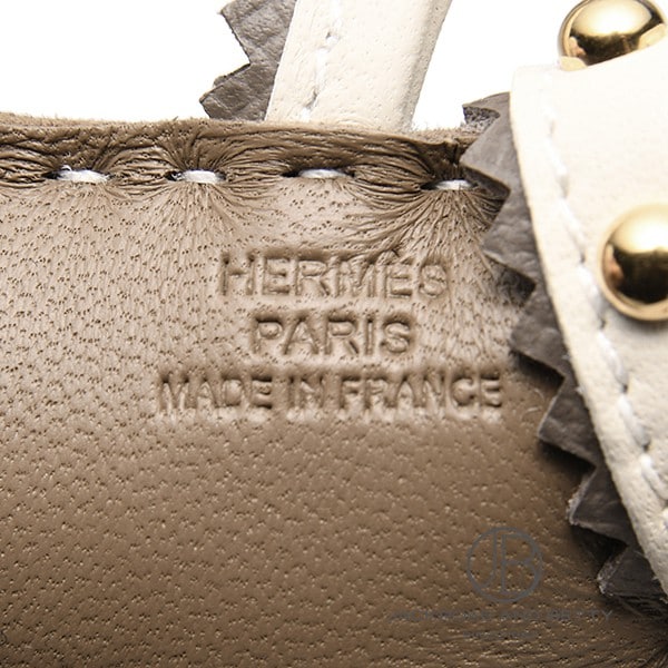 バディ チャーム エピック エトゥープ[] Budy Charm Epic Etoupe