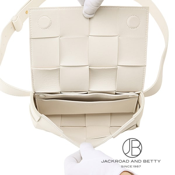 カセット ベルトバッグ ホワイト 白[668572 VMAY1 9009] Cassette Belt