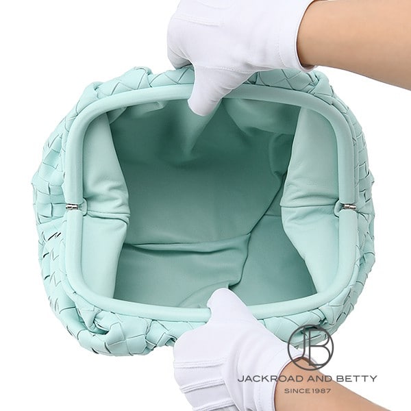 ポーチ クラッチ バッグ ライトブルー[576175 VO0BL 4821] Pouch