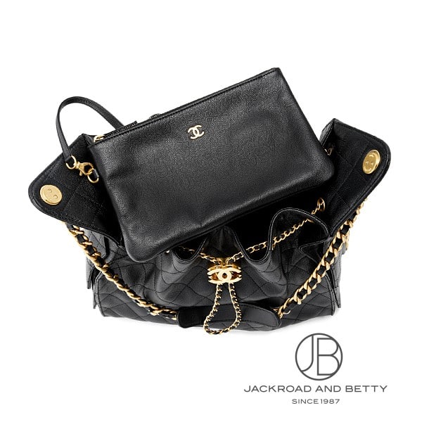 CHANEL 25 ミディアム ハンドバッグ ブラック 黒[AS5311 B20304