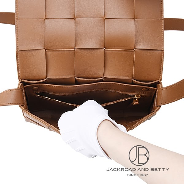 【BOTTEGA VENETA】カセット ベルトバッグ レザー ブラウン BOTTEGA VENETA - ボッテガヴェネタ BOTTEGA VENETA カセット