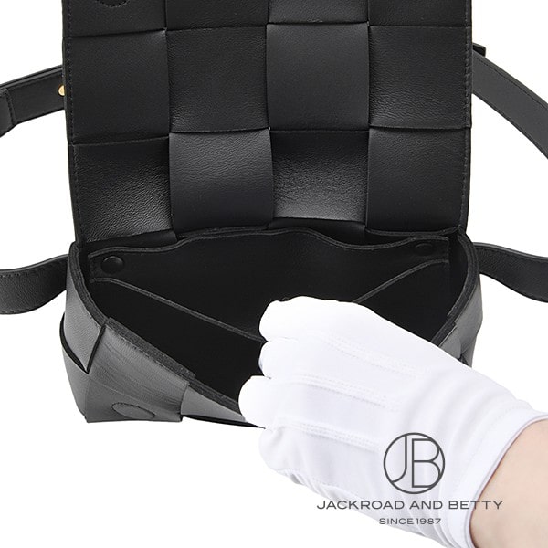未使用品 ！ボッテガヴェネタ キャンディカセット ベルトバッグ BOTTEGA VENETA ボッテガヴェネタ クロスボディバッグ CANDY