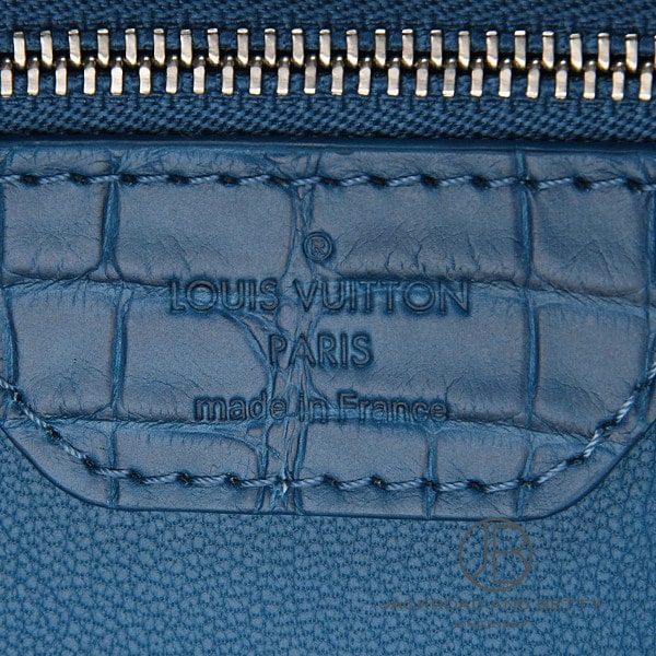 ルイヴィトン ビジネスバッグ ポルトドキュマン ヴォワヤージュ レザー 青 ポルト ドキュマン・ヴォワヤージュ ルイヴィトン ビジネス