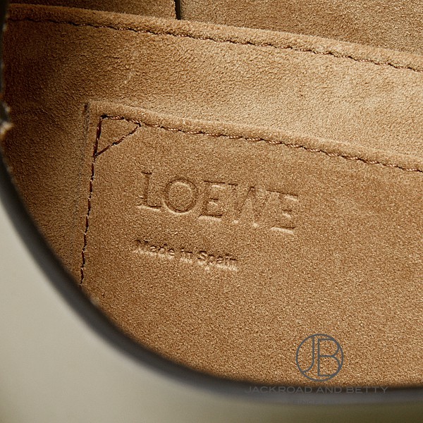 新品未使用　LOEWE ロエベ　オリーブグリーン　トートバッグ 楽天市場】ロエベ トートバッグ（カラーグリーン）（バッグ・小物