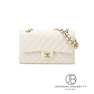 CHANEL マトラッセ　アンブレラ 楽天市場】CHANEL シャネル 三つ折り財布 ブラック AP0232