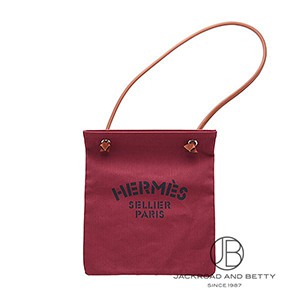 ■HERMES■ アリーヌ ロカバール ショルダーバッグ ボーダー ウール エルメスのロカバール柄は、馬具工房由来の素材を使った3カラーボーダー