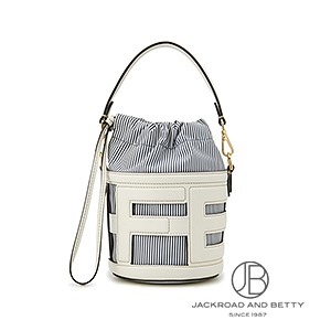 フェンディステップアウトスモール FENDI フェンディ ショルダーバッグ STEP OUT MINI ステップ アウト