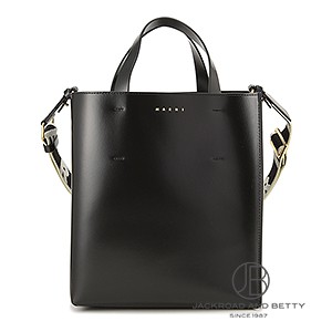 valentino celine dior ロエベ クロエ マルジェラ シャネル
