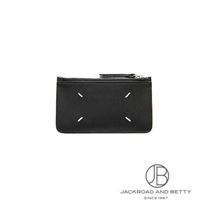 保存袋付✨製品カード付✨Maison Margiela ステッチ ボディバッグ 保存袋付✨製品カード付✨Maison Margiela ステッチ ボディバッグ
