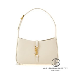 新品同様　サンローラン　LE 5 À 7 ホーボーバッグ 三越伊勢丹 | SAINT LAURENT/サンローラン_women通販 | LE 5 À 7