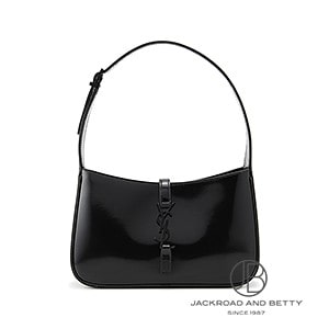 ★Saint Laurent★Le 5 To 7 ロゴプレート ホーボーバッグ 三越伊勢丹 | SAINT LAURENT/サンローラン_women通販 | LE 5 À 7
