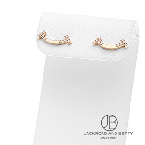 T スマイル ミニ ピアス[75533365] T Smile Mini Earrings