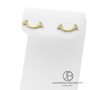 T スマイル ミニ ピアス[75533381] T Smile Mini Earrings